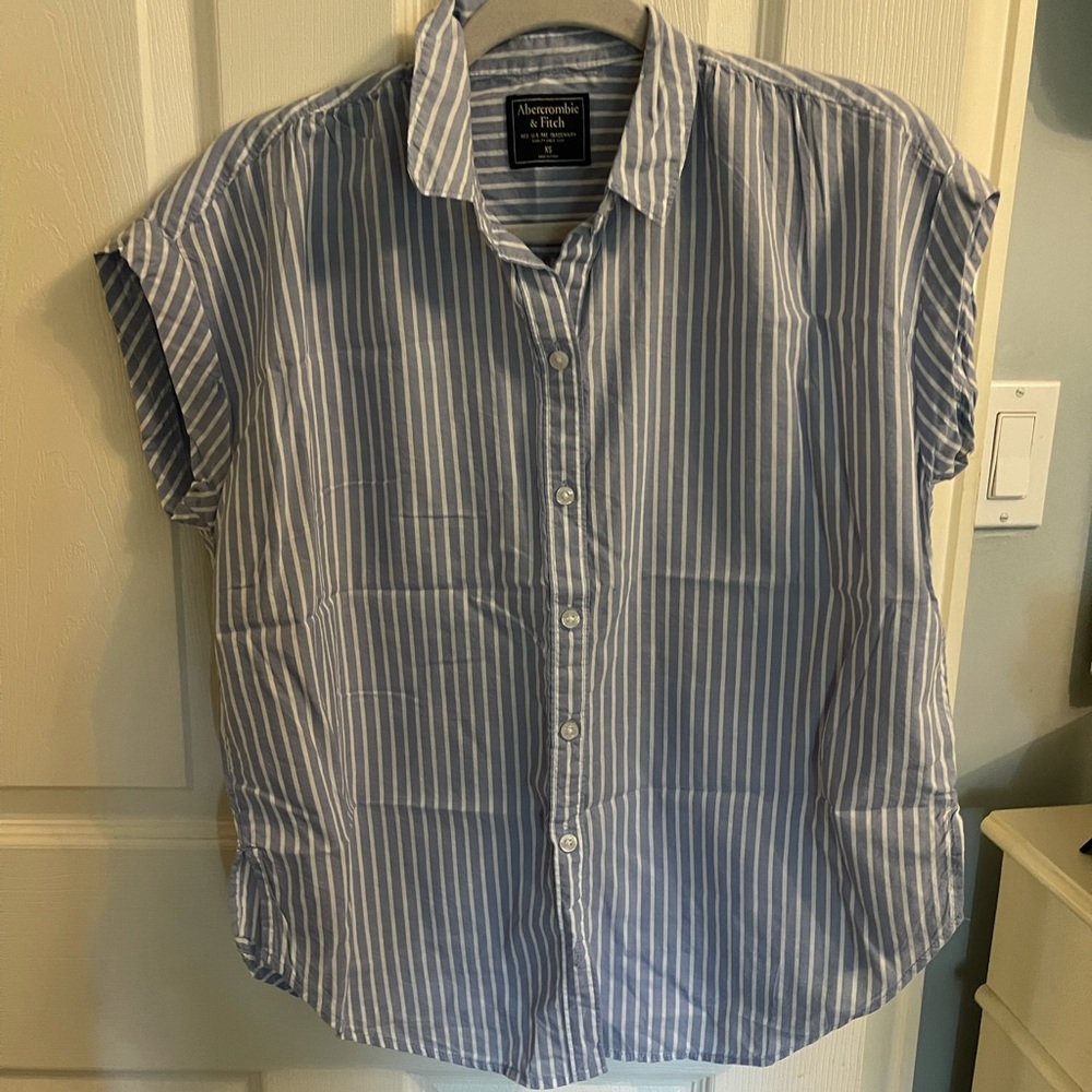 Abercrombie short sleeve button up